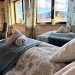 Apolonia Homestay