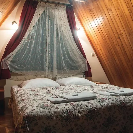 Séjour chez l'habitant Apolonia *