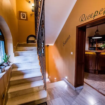 Homestay Apolonia