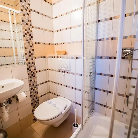 Apolonia Séjour chez l'habitant