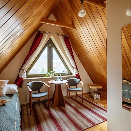 Apolonia Jacuzzi & Sauna Bed & Breakfast