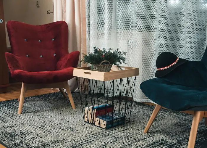 Apolonia בית אירוח *