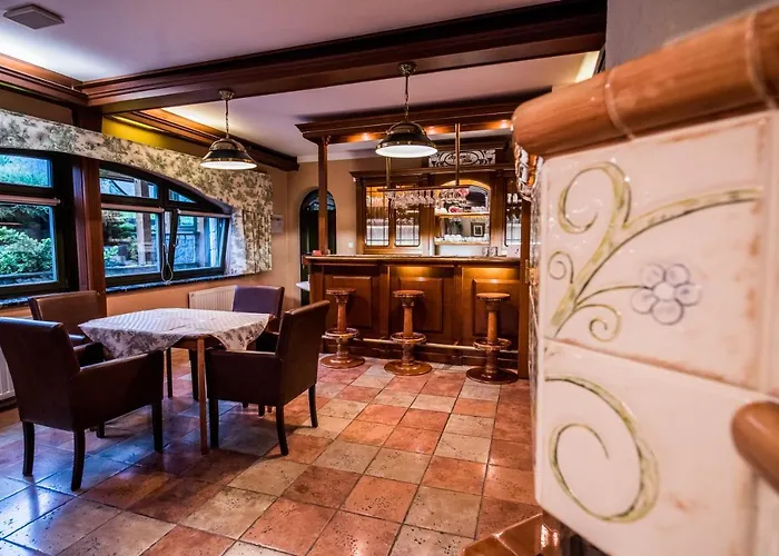 Apolonia בית אירוח