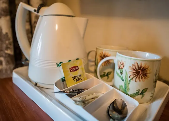 Apolonia בית אירוח *