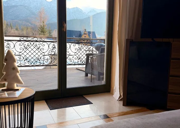 Apolonia זקופאנה