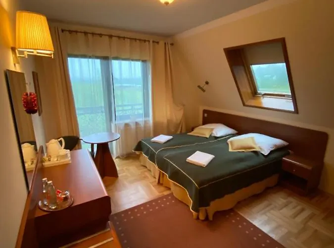 阿波罗尼亚威拉旅馆 *